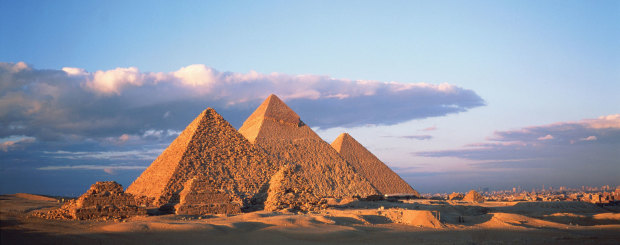 tour to Giza the pyramids