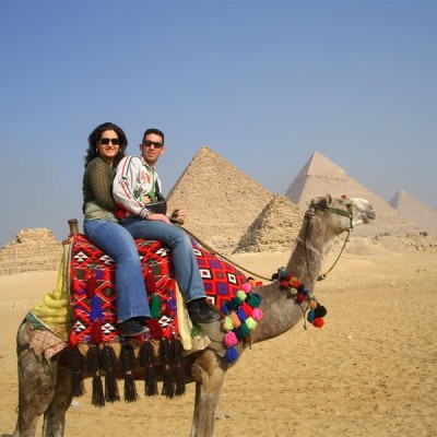 camel ride around pyramids